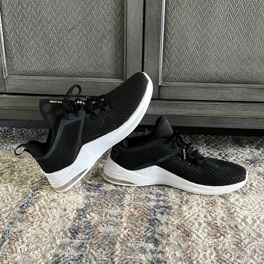 Nike Air Max Bella TR 2 Training Shoes